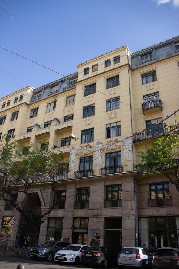Luxury Downtown 3 Bedroom Apartment By Synagoge With Beautiful View Budapeşte Dış mekan fotoğraf